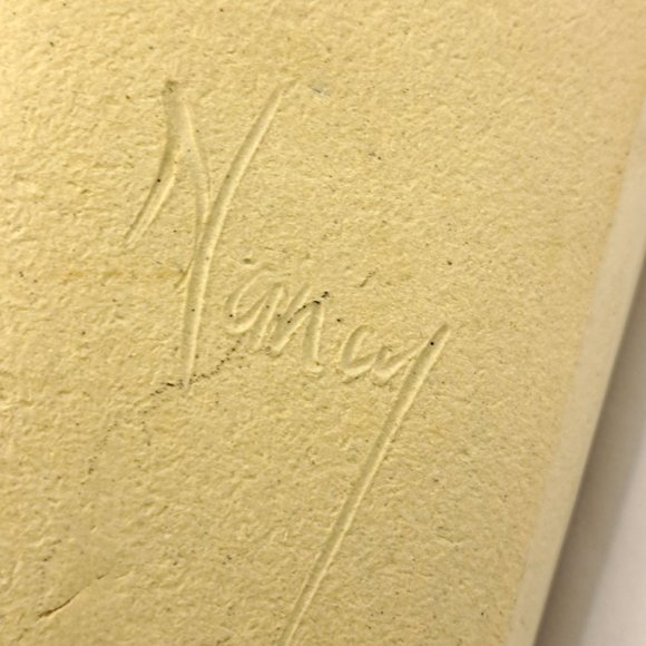 Pottery wall pockets with flowers. - Picture 9 of 10